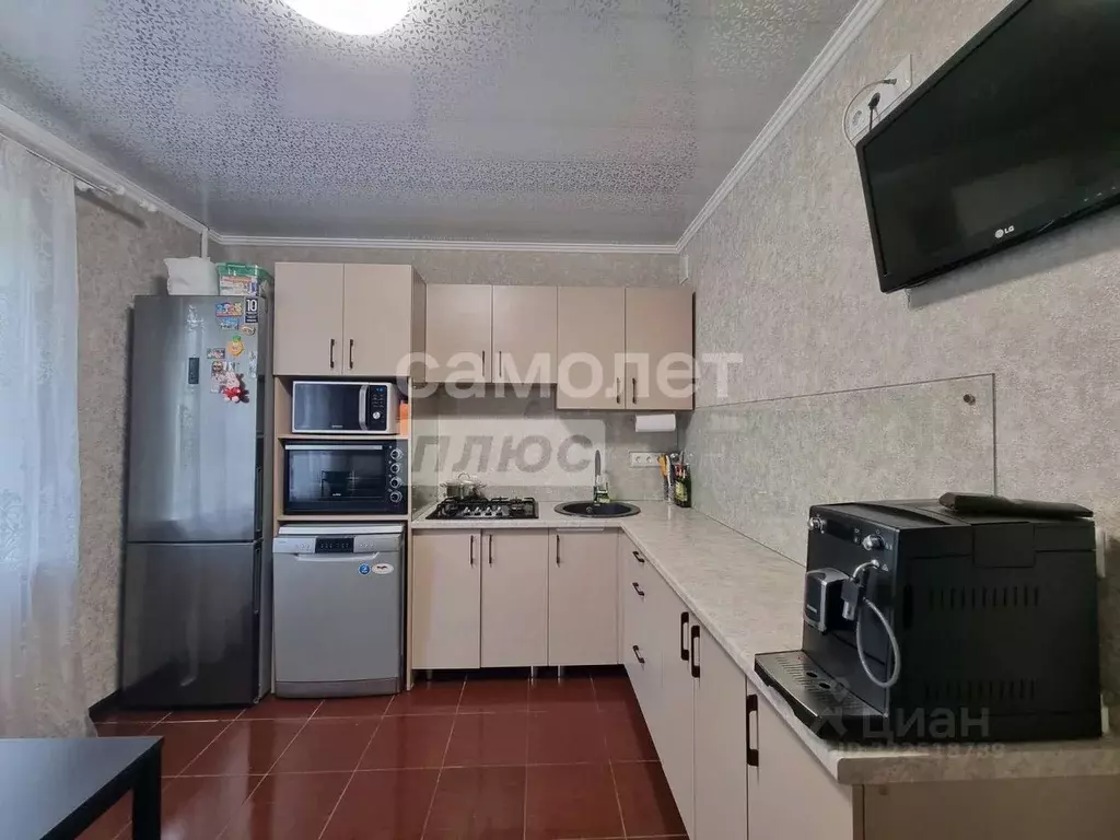 3-к кв. Вологодская область, Вологда Ярославская ул., 19 (66.5 м) - Фото 2