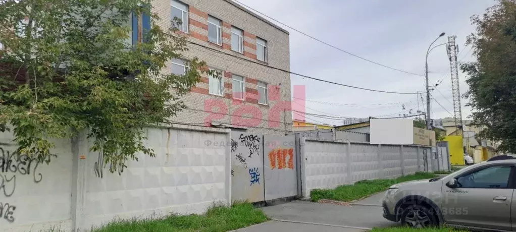 Офис в Свердловская область, Екатеринбург ул. Фронтовых Бригад, 15А ... - Фото 1