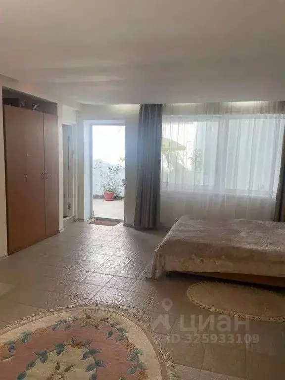 1-к кв. Крым, Алушта ул. Набережная, 24А/30Н (40.0 м) - Фото 2