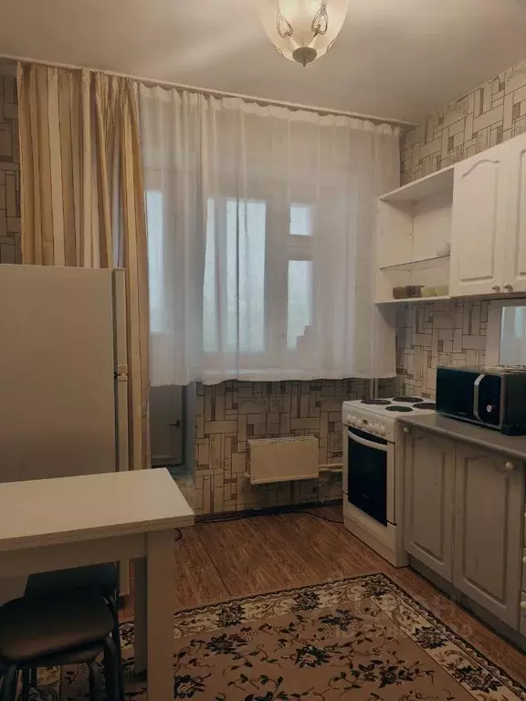 2-к кв. Тюменская область, Тюмень Минская ул., 81 (56.0 м) - Фото 2