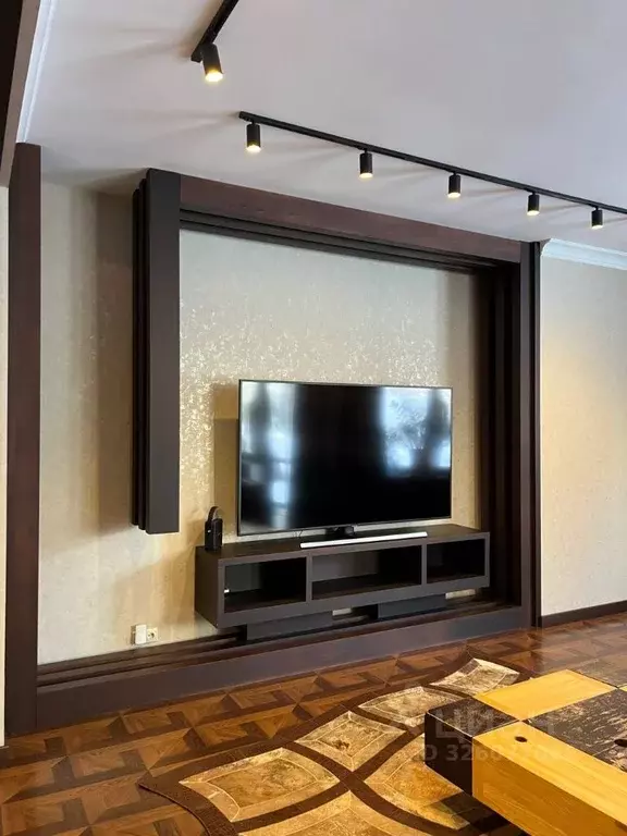 Таунхаус в Московская область, Красногорск Опалиха мкр, ул. Бальмонта, ... - Фото 2