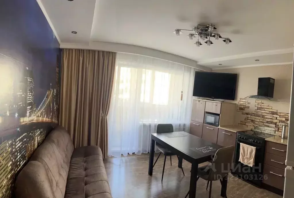 2-к кв. Приморский край, Артем Ульяновская ул., 5 (50.0 м) - Фото 2