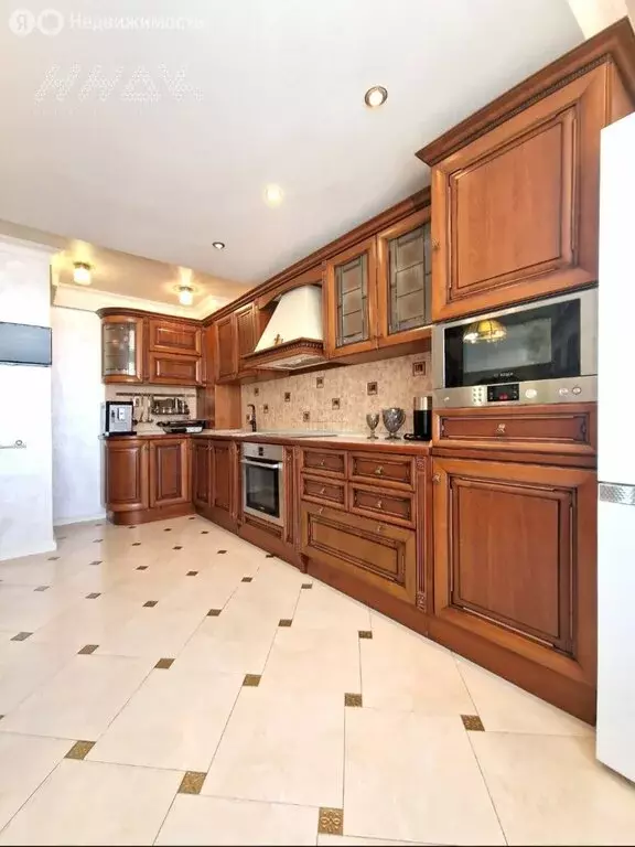 3-комнатная квартира: Нижний Новгород, Волжская набережная, 16 (84.6 ... - Фото 2