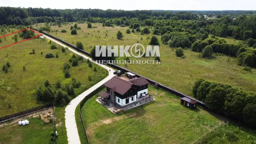 Участок в Московская область, Волоколамский муниципальный округ, д. ... - Фото 2