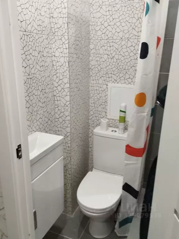 Студия Новгородская область, Великий Новгород ул. Зелинского, 34к2 ... - Фото 1