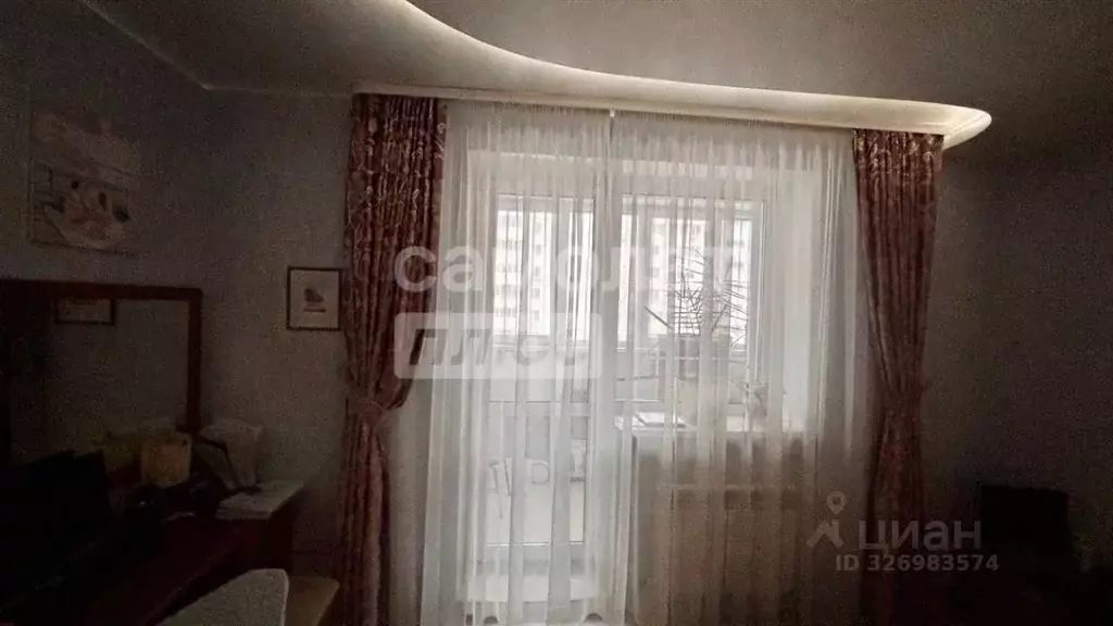 3-к кв. Омская область, Омск ул. Дмитриева, 17/1 (74.1 м) - Фото 1