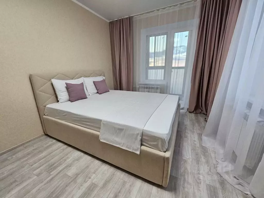 1-к кв. Татарстан, Набережные Челны ул. Виктора Полякова, 28 (59.0 м) - Фото 0