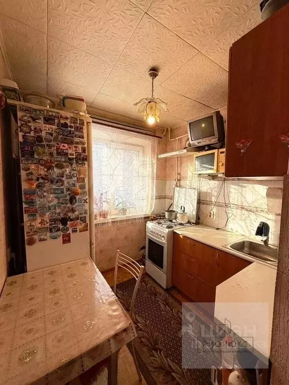 2-к кв. Челябинская область, Магнитогорск ул. Галиуллина, 11/2 (43.8 ... - Фото 1