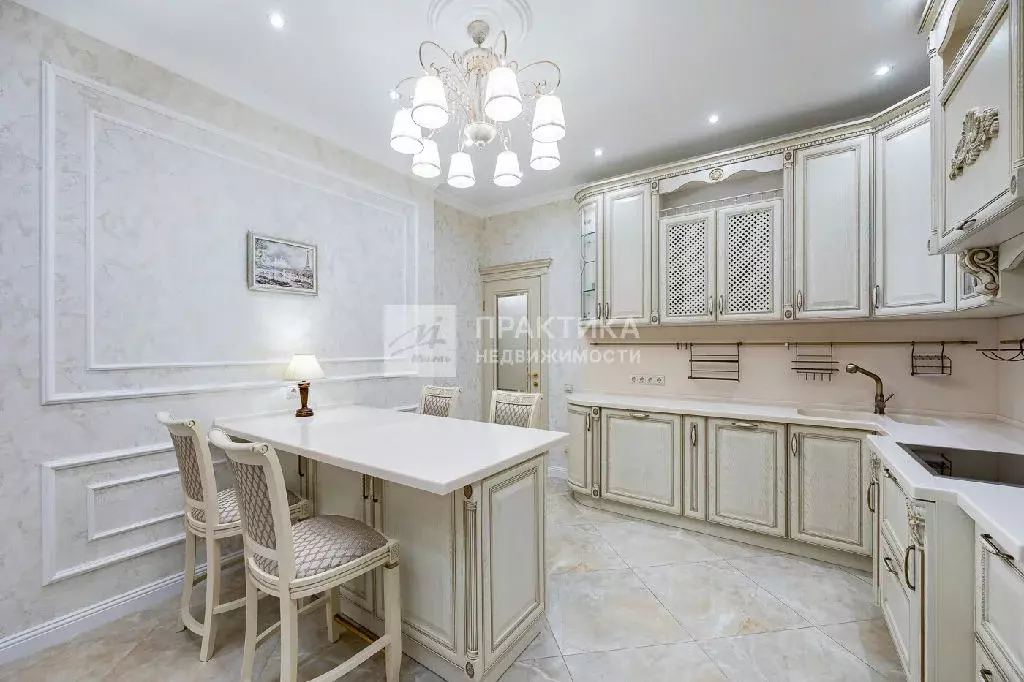 Продается 3-комнатная квартира - Фото 1