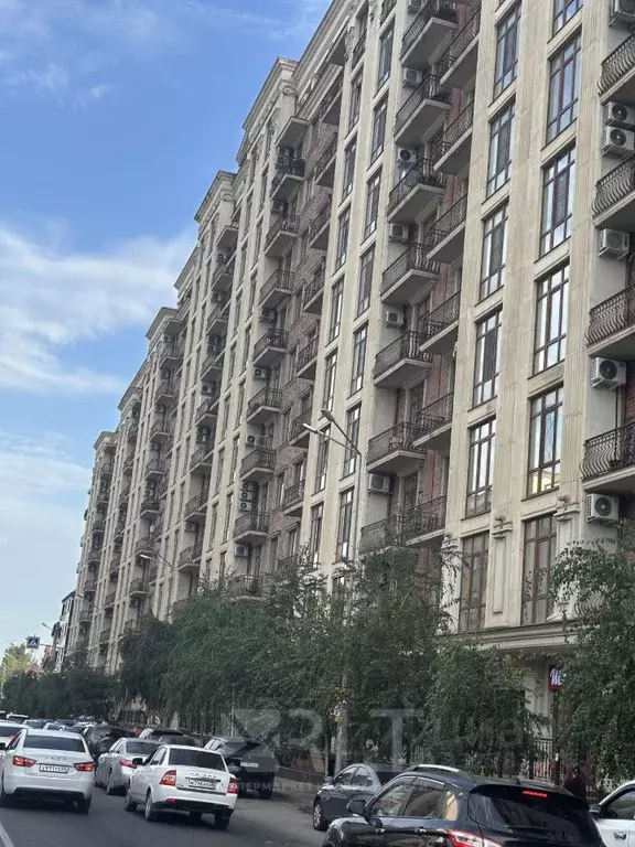 3-к кв. Дагестан, Махачкала ул. Азиза Алиева, 8 (116.0 м) - Фото 1