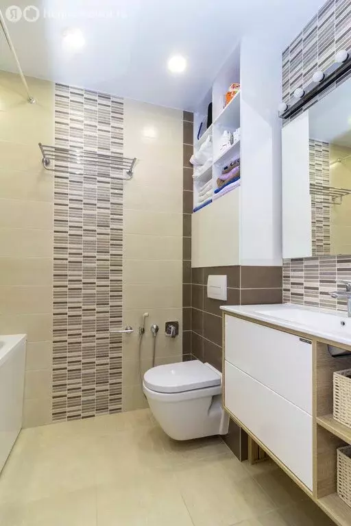 2-комнатная квартира: Тюмень, Ставропольская улица, 160 (77.1 м) - Фото 1