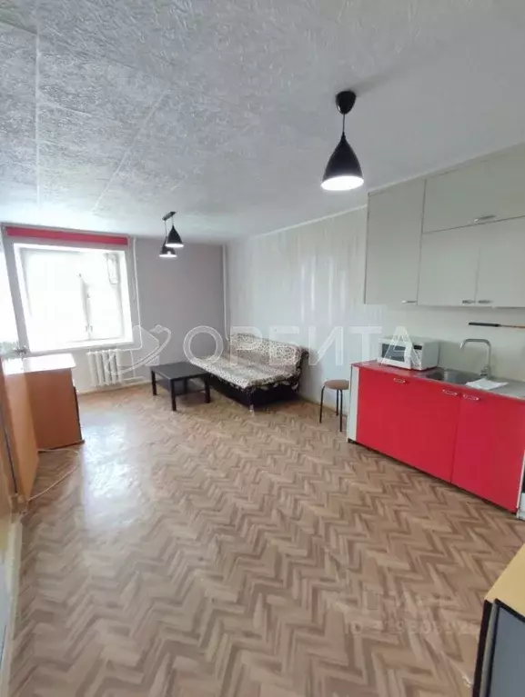 1-к кв. Тюменская область, Тюмень ул. Республики, 229 (37.0 м) - Фото 0
