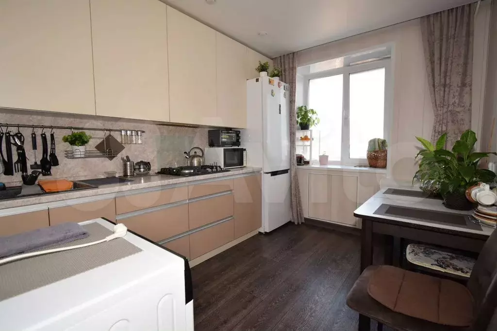 3-к. квартира, 65 м, 9/9 эт. - Фото 1