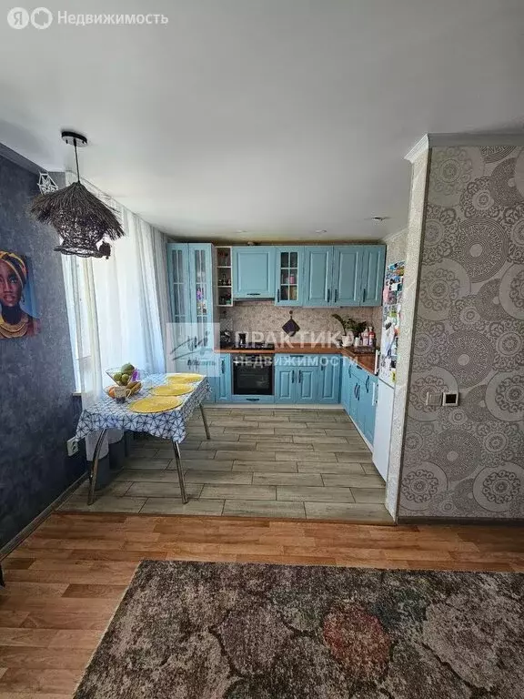 4-комнатная квартира: Нижнекамск, улица Гагарина, 52 (71.2 м) - Фото 0