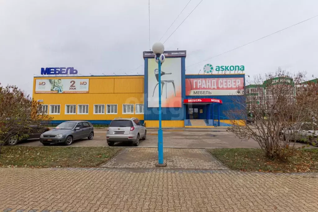 Торговая площадь в Коми, Ухта ул. Сенюкова, 6 (3290 м) - Фото 1