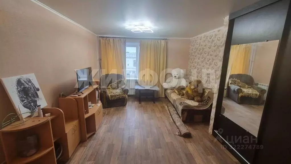Комната Белгородская область, Белгород ул. Горького, 76 (18.0 м) - Фото 0