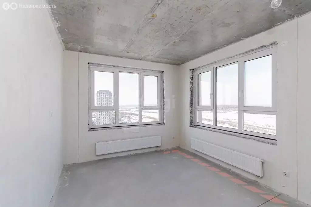 2-комнатная квартира: Тюмень, Краснооктябрьская улица, 4Ак1 (65.5 м) - Фото 1