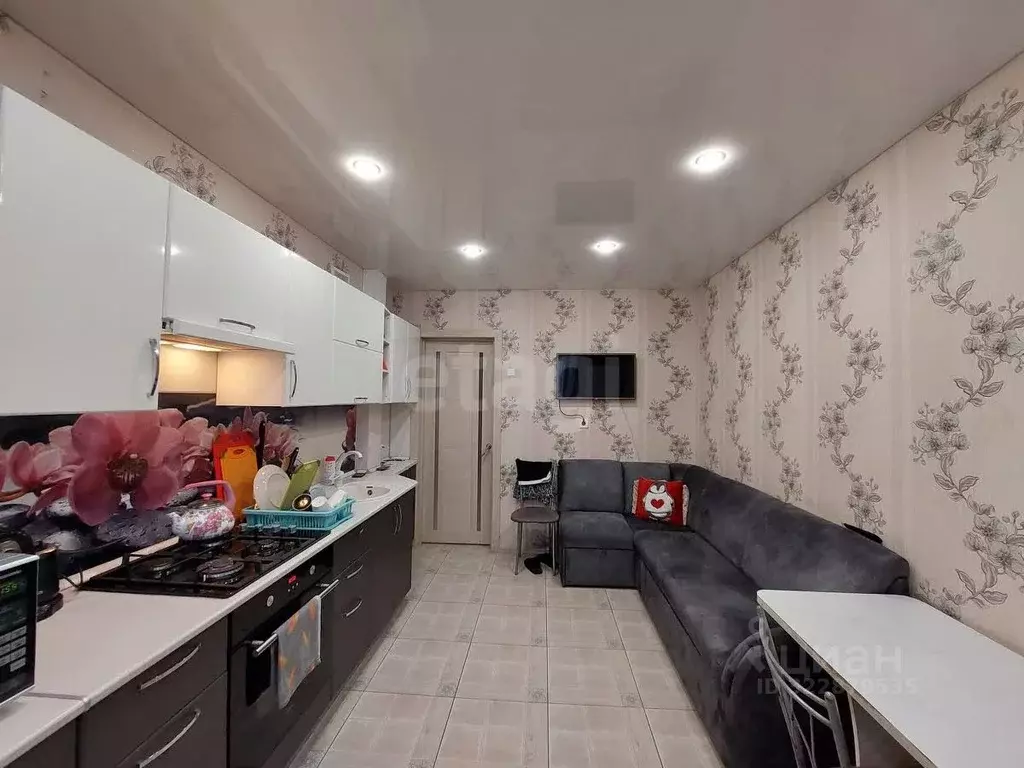 1-к кв. Архангельская область, Котлас ул. 70 лет Октября, 32 (52.0 м) - Фото 1