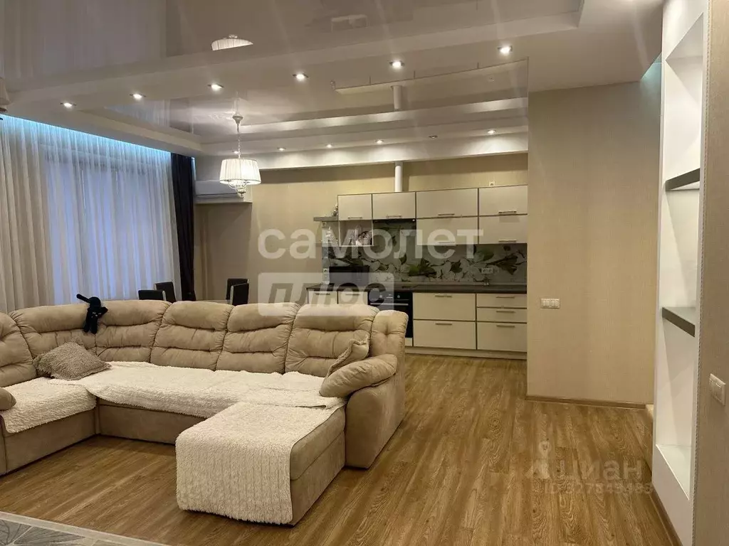 2-к кв. Омская область, Омск ул. 10 лет Октября, 70 (74.3 м) - Фото 2