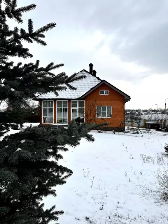 Дом в Белгородская область, Белгород Юго-Западный-2.1 мкр, ул. Зюбина, ... - Фото 1