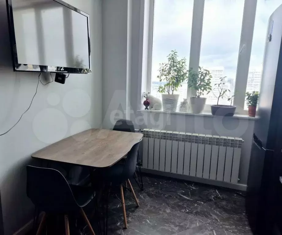 Квартира-студия, 42 м, 17/19 эт. - Фото 1
