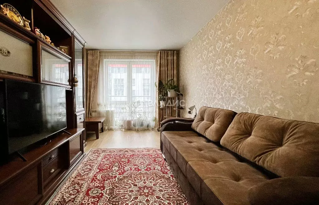 Продается 2-комнатная квартира - Фото 1