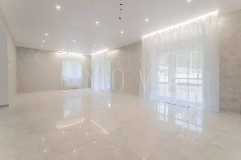 Коттедж в Москва Высокое СНТ,  (300 м) - Фото 1