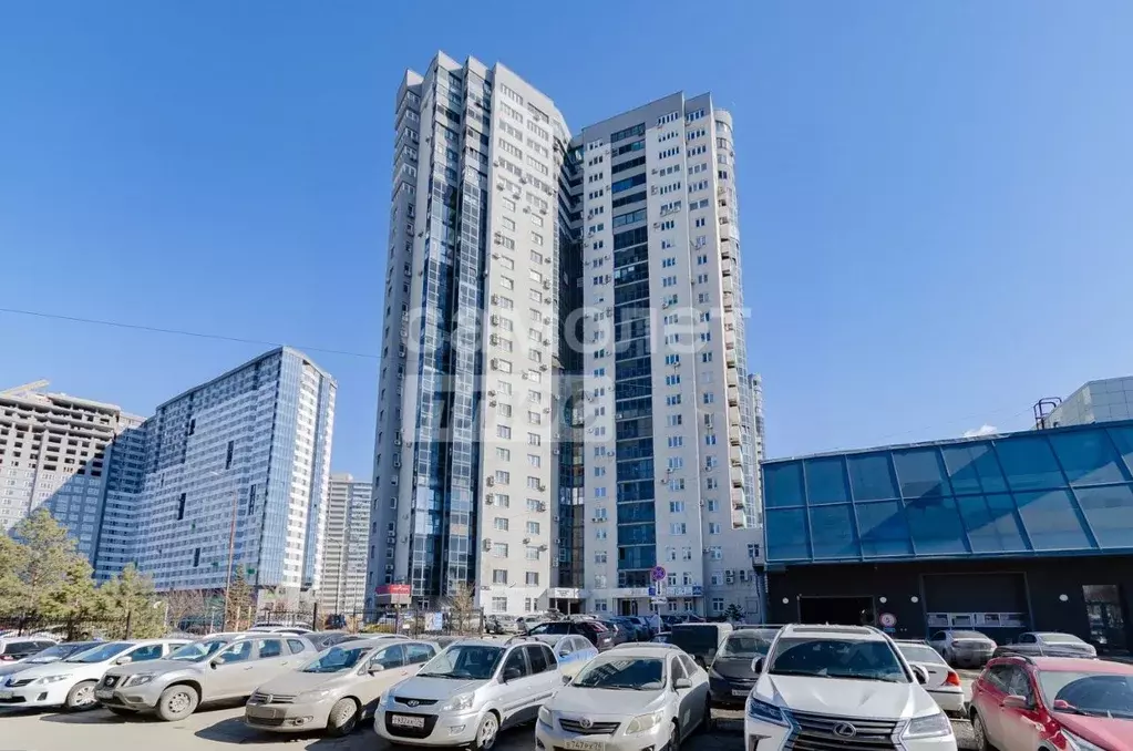 4-к кв. Челябинская область, Челябинск ул. Труда, 162 (137.9 м) - Фото 1