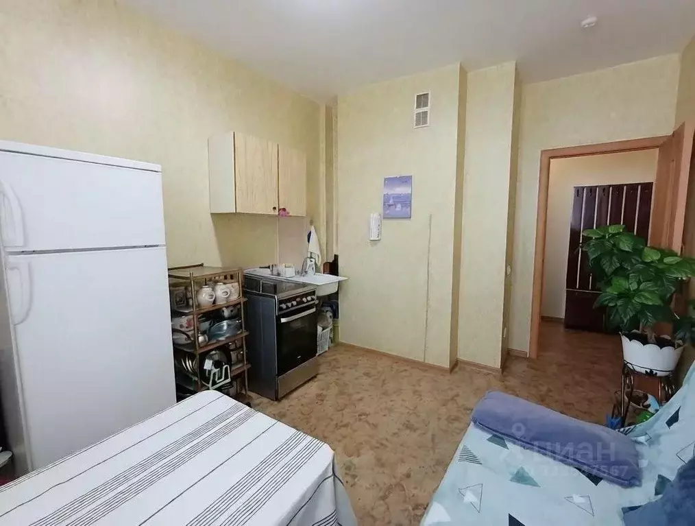 1-к кв. Свердловская область, Екатеринбург ул. Краснолесья, 161 (38.8 ... - Фото 1