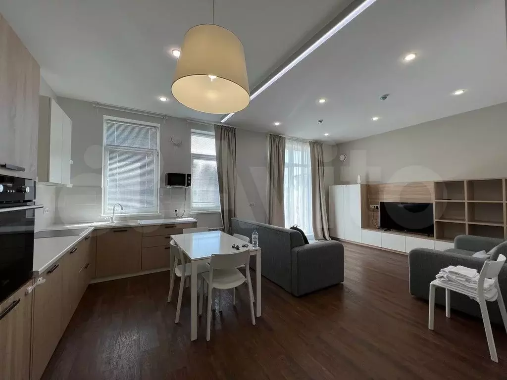 3-к. квартира, 93 м, 4/5 эт. - Фото 1
