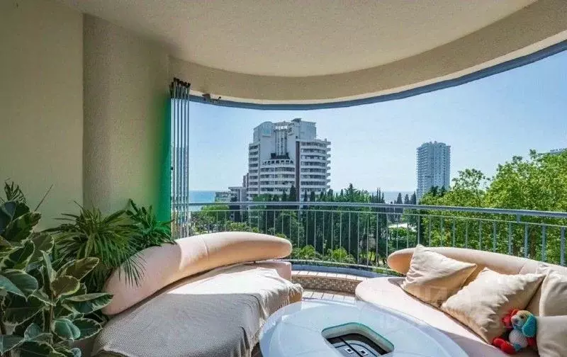 3-к кв. Краснодарский край, Сочи Светлана мкр, просп. Пушкина, 6 ... - Фото 1