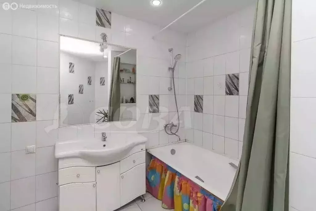 3-комнатная квартира: Тюмень, улица Грибоедова, 13к2 (156 м) - Фото 1