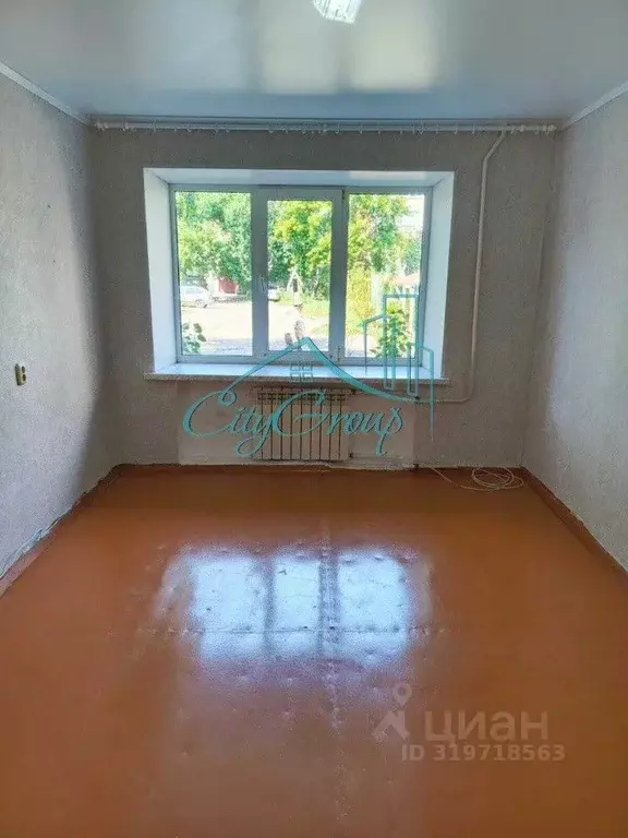 3-к кв. Оренбургская область, Кувандык Индустриальная ул., 4 (61.4 м) - Фото 1