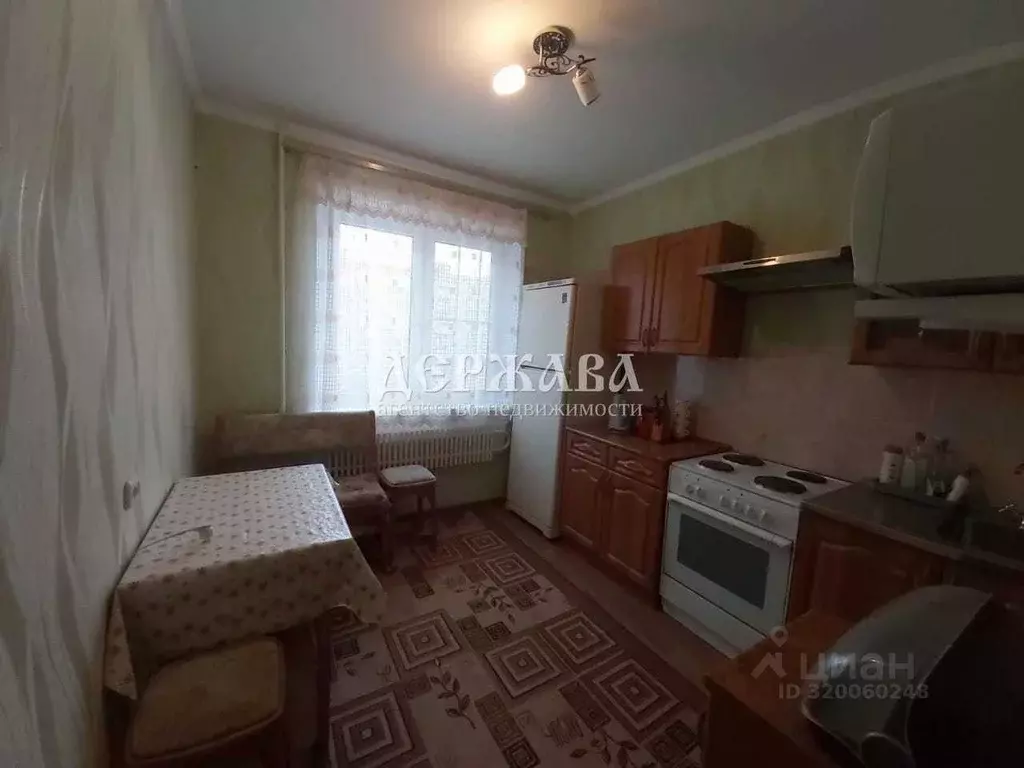 3-к кв. Белгородская область, Старый Оскол Королева мкр, 1А (64.0 м) - Фото 1