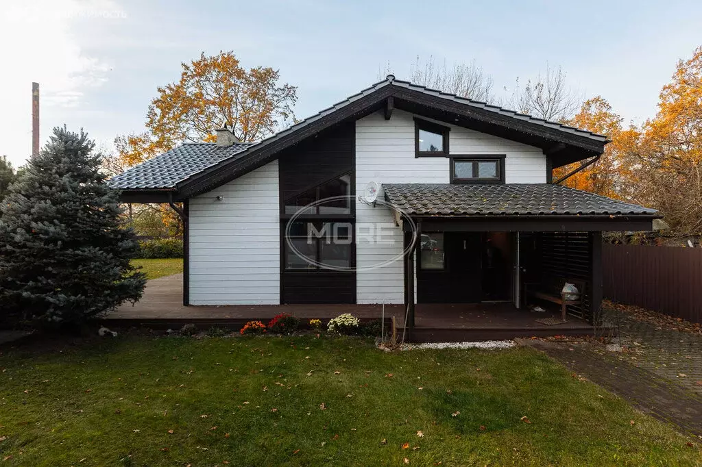 Дом в Балтийск, посёлок Павлово, улица Бурденко (262 м) - Фото 2