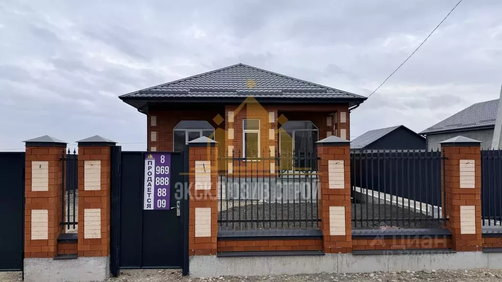 Дом в Ставропольский край, Предгорный муниципальный округ, ... - Фото 1