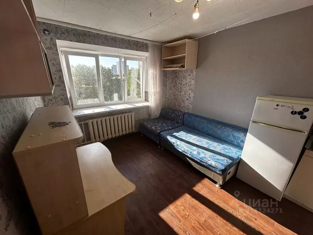 Комната Башкортостан, Уфа ул. 8 Марта, 10 (13.5 м) - Фото 0