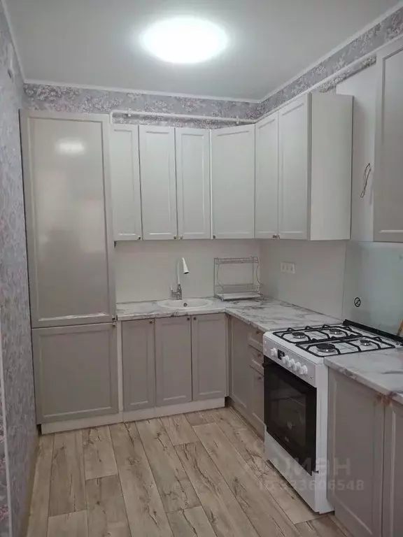 2-к кв. Крым, Симферополь ул. Батурина, 145 (55.0 м) - Фото 1