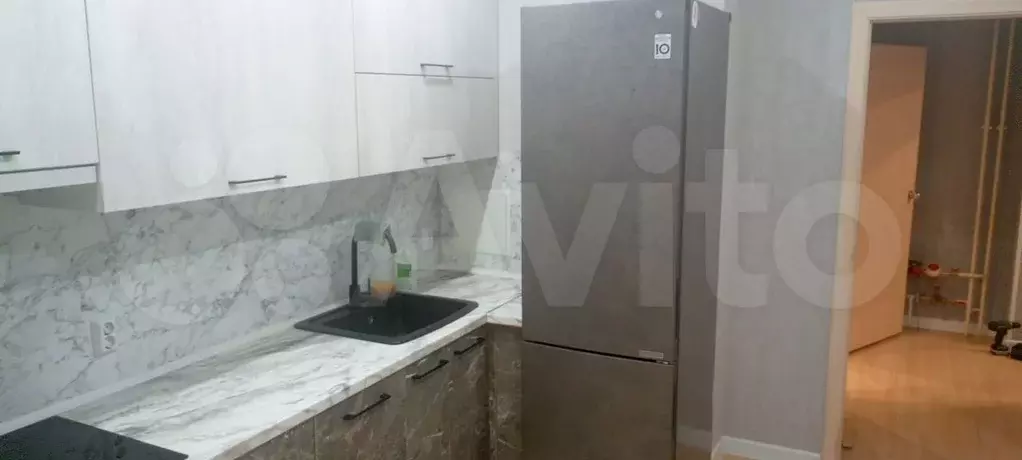 1-к. квартира, 37 м, 1/3 эт. - Фото 0