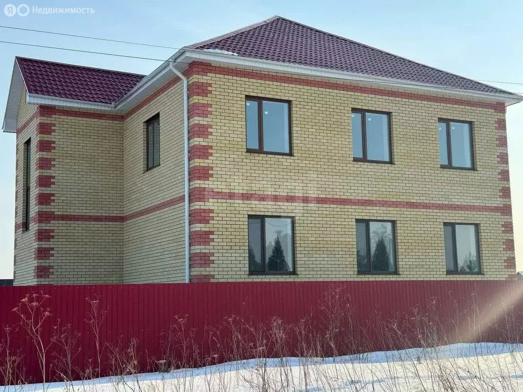 Дом в село Нижняя Тавда, Весенняя улица (295 м) - Фото 1