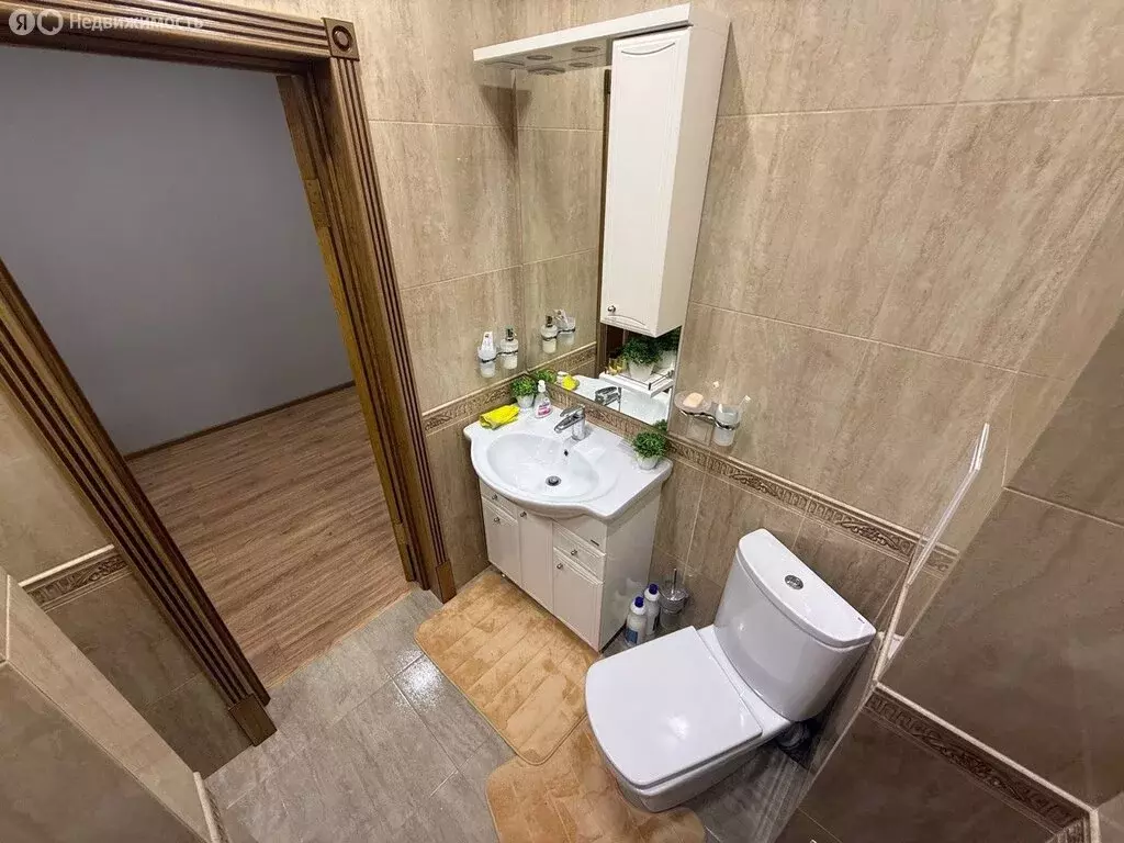 2-комнатная квартира: Геленджик, Пограничная улица, 14Б (70 м) - Фото 1