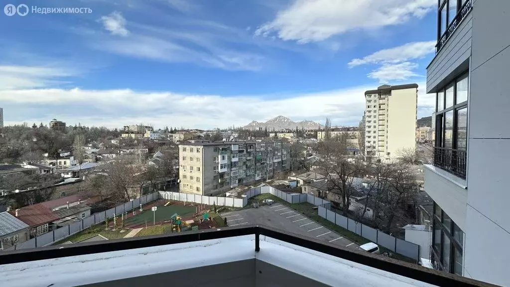 1-комнатная квартира: Пятигорск, улица Крайнего, 74 (61 м) - Фото 1