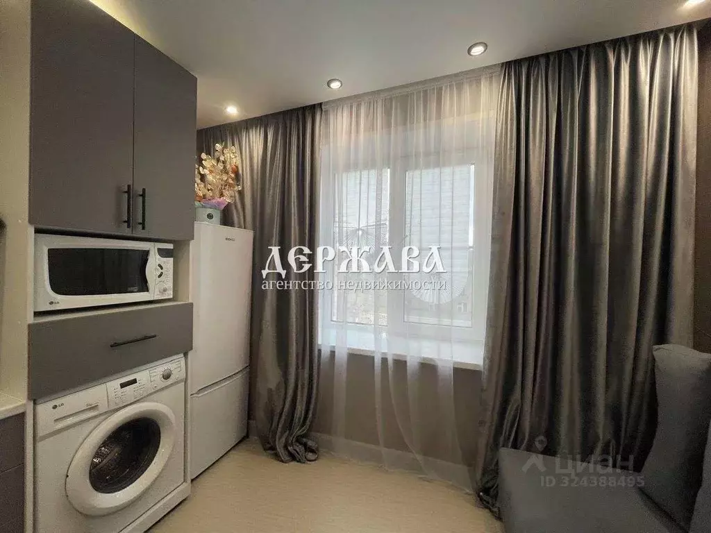 1-к кв. Белгородская область, Старый Оскол Горняк мкр, 10 (13.0 м) - Фото 2