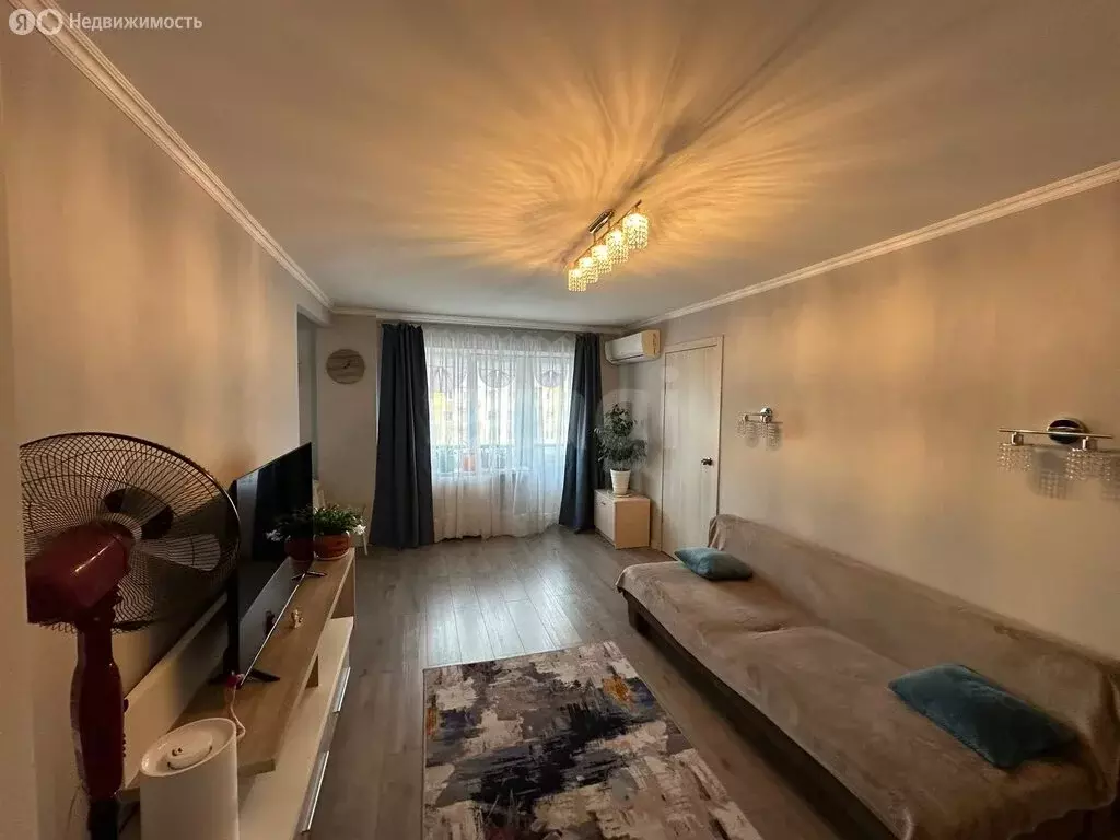 2-комнатная квартира: Калининград, Ленинский проспект, 36 (43.7 м) - Фото 1