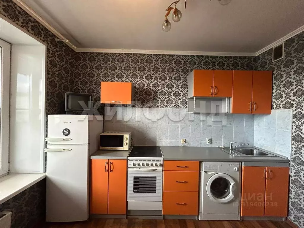1-к кв. Новосибирская область, Новосибирск Учительская ул., 10 (36.2 ... - Фото 1