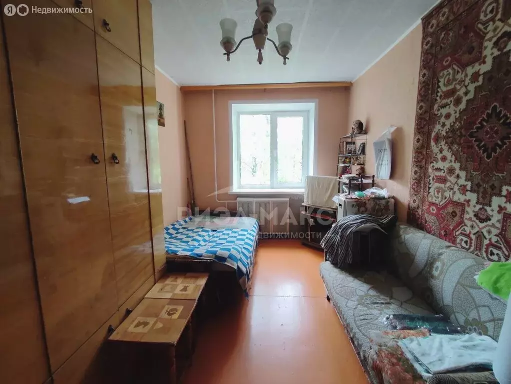 3-комнатная квартира: Брянск, улица Володарского, 72 (57.8 м) - Фото 2