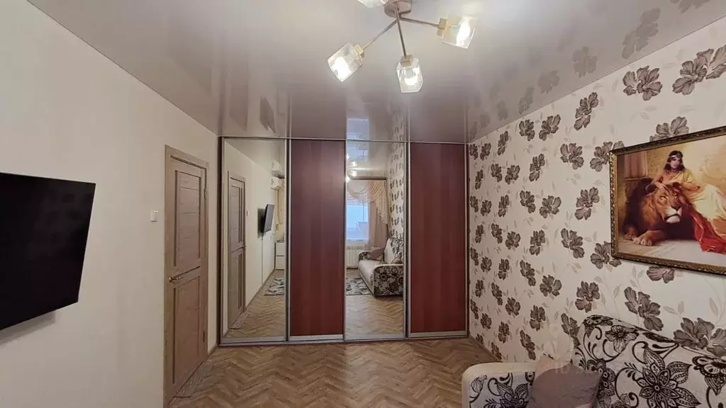 1-к кв. Курганская область, Курган Заозерный жилрайон, 3-й мкр, 34 ... - Фото 2