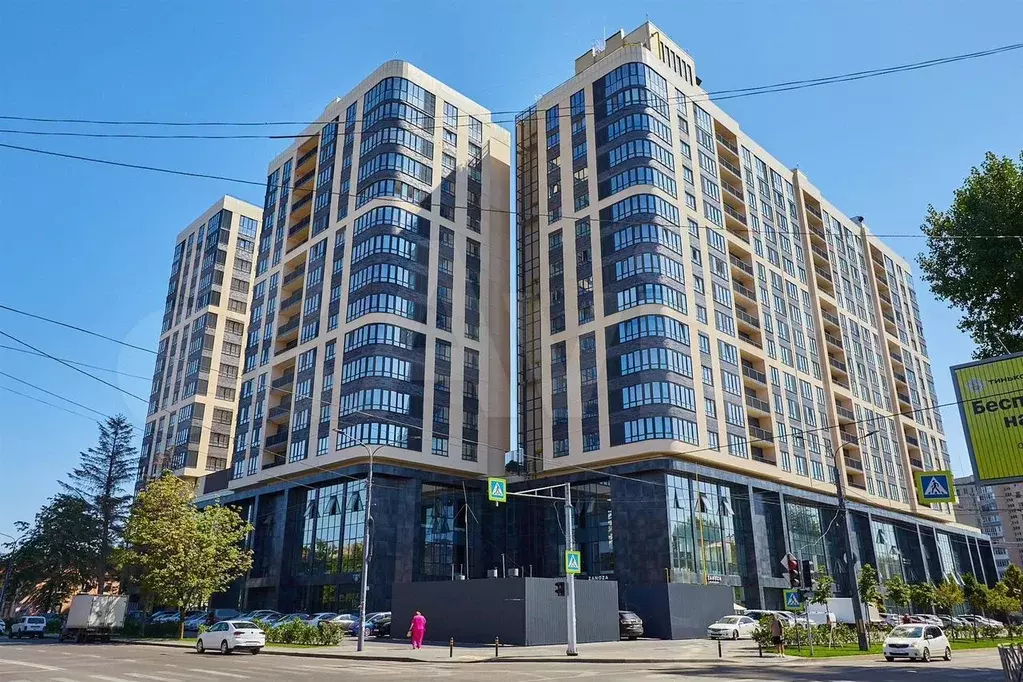 3-к. квартира, 90 м, 6/16 эт. - Фото 1