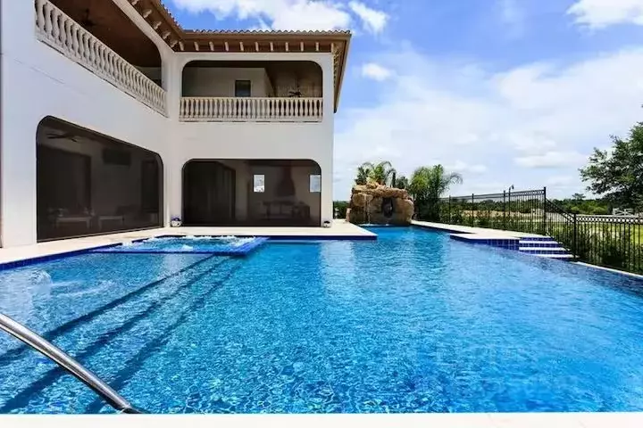 Коттедж в Краснодарский край, Сочи ул. Мелетяна, 12 (380 м) - Фото 1