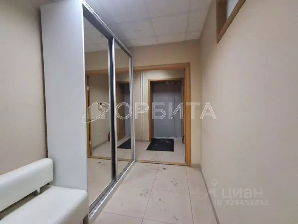 Офис в Тюменская область, Тюмень Сургутская ул., 11к2 (155 м) - Фото 2